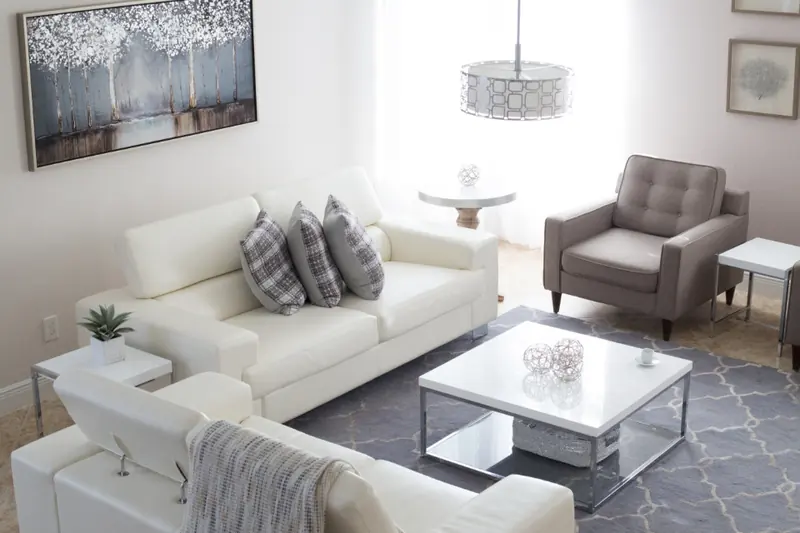 Sofas & seating in a real room